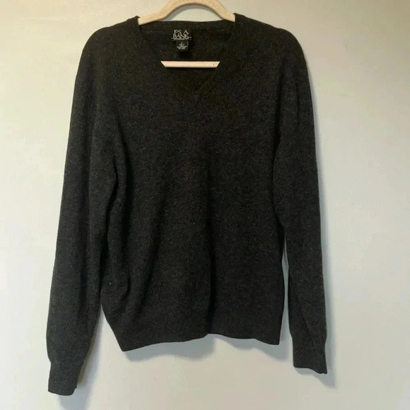 Jos. A. Bank grey 100% cashmere  v neck sweater - Picture 1 of 4